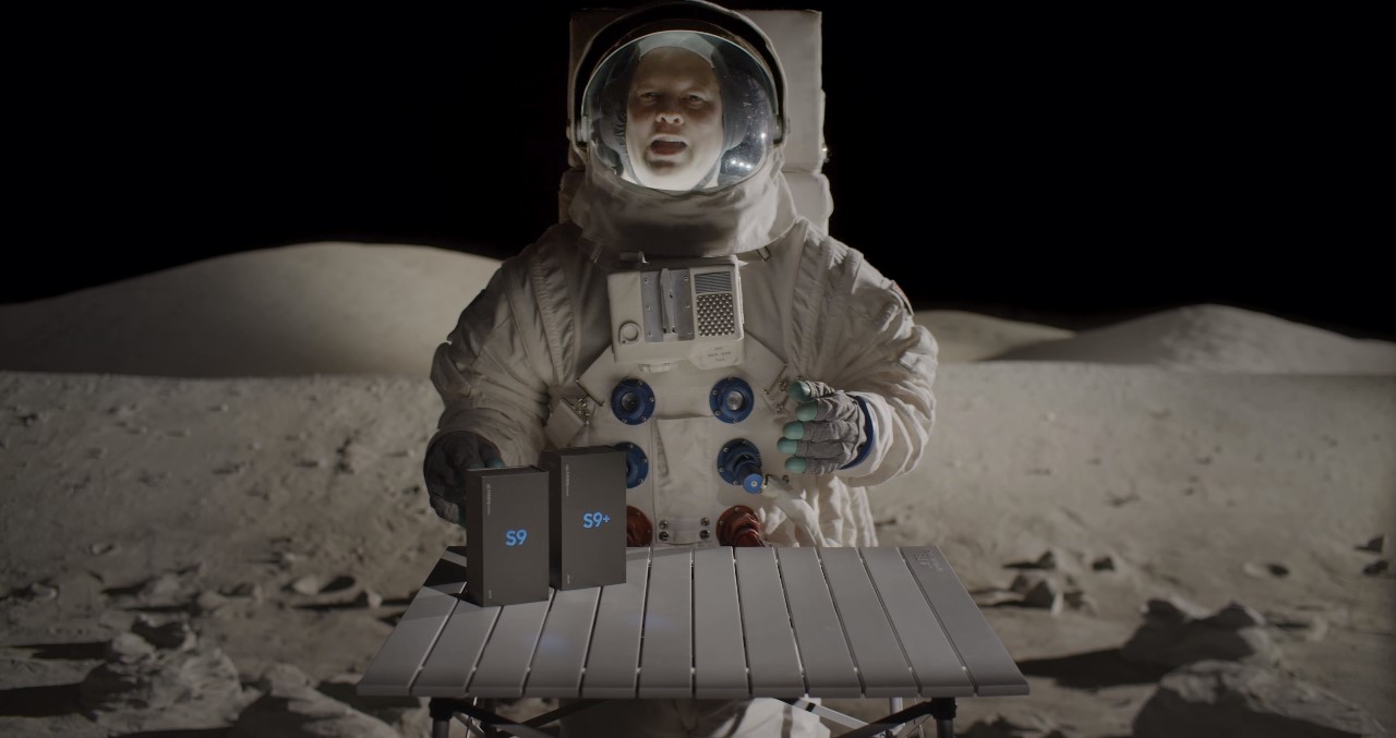 İlk Galaxy S9 kutu açılış videosu Ay’dan geldi!