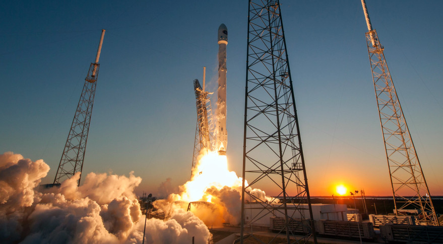 SpaceX internet uydusunu fırlatıyor Canlı yayın