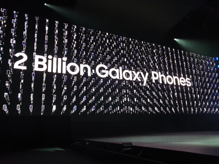 Samsung 9 yılda kaç adet Galaxy telefon sattı