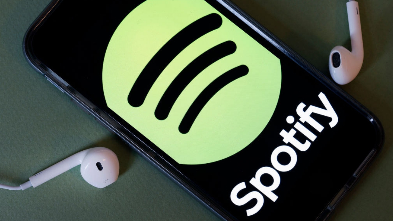 Spotify podcast ağı için önemli satın alımı gerçekleştirdi! - ShiftDelete.Net 1 (1)