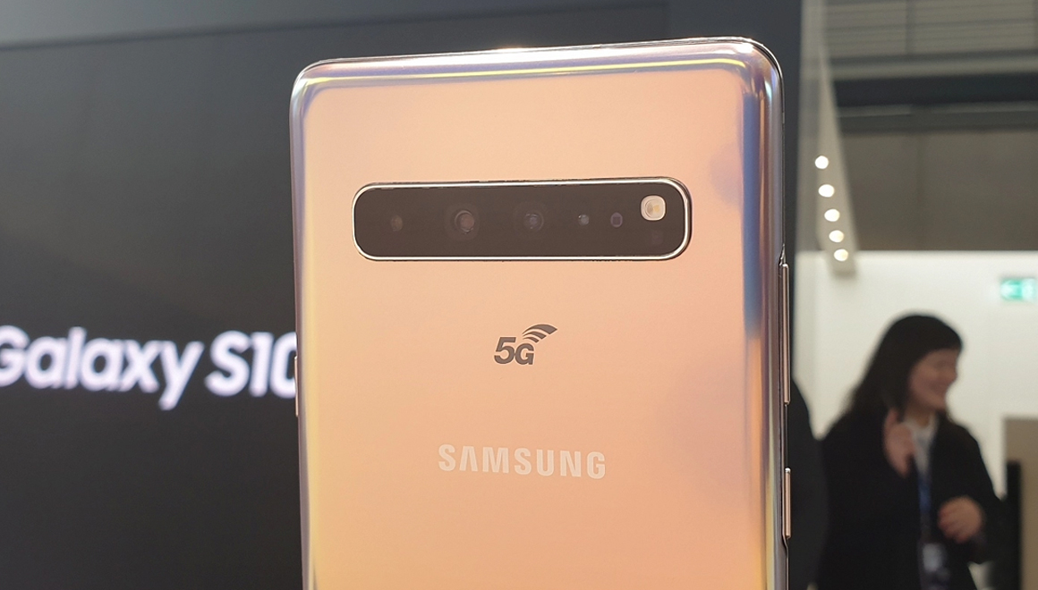 galaxy-s10-5g-internet-hiz-testi-ile-dudak-ucuklatiyor.jpg