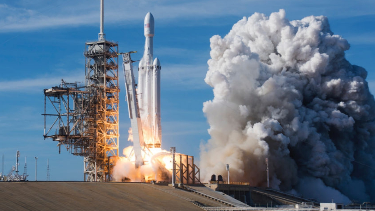 Yeni Falcon Heavy fırlatma tarihi netleşti! - ShiftDelete.Net