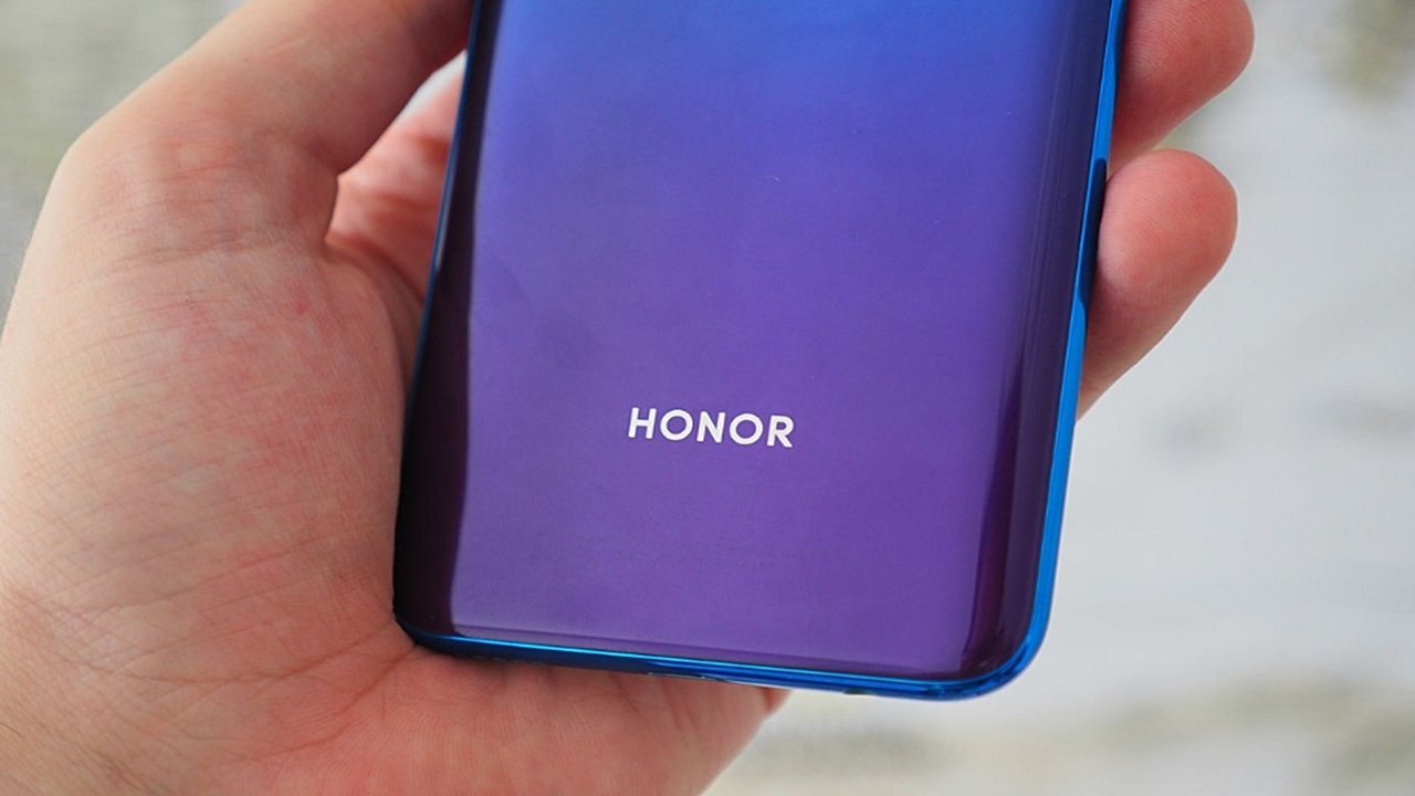 Honor 20 serisi Android Q güncellemesi alacak mı