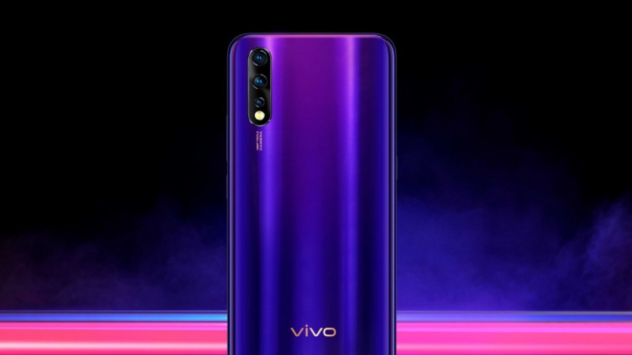 Vivo-Z5-özellikleri-resmi-görsellerle-onaylandı-ShiftDelete.Net5-1.jpg