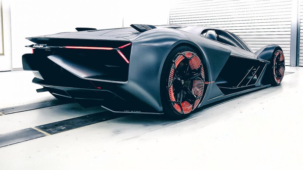 Yeni Lamborghini hibrid otomobil mi olacak