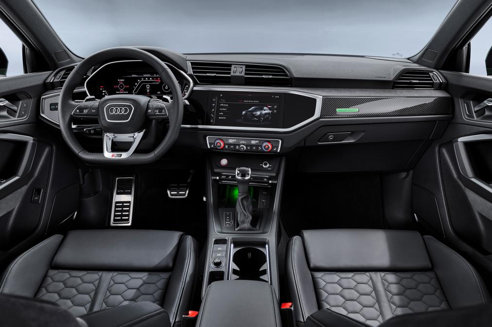 Yeni Audi RS Q3 ve RS Q3 Sportback teknik özellikleri sdn 4