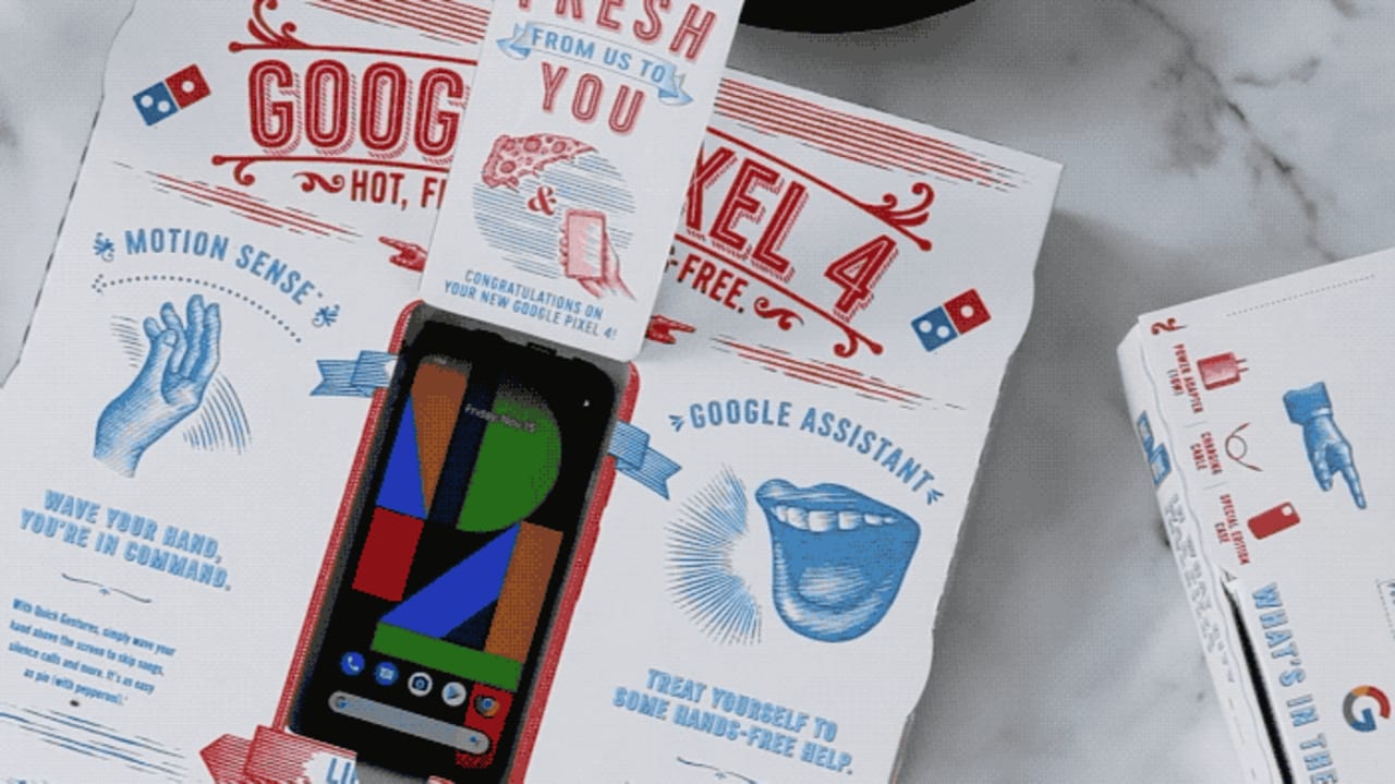 Google'dan pizza kutusunda telefon sürprizi