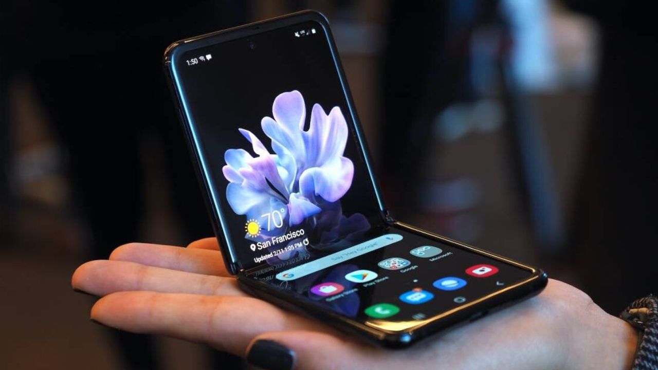 Samsung Galaxy Z Flip ilk güncelleme yayınlandı! - ShiftDelete.Net (1)