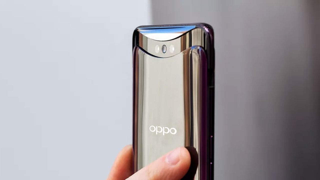 Pop-up kamera özellikli telefonlar
