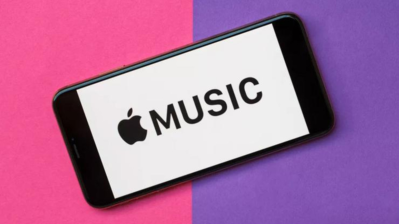 apple-music-universite-ogrencilerine-mujde.jpg