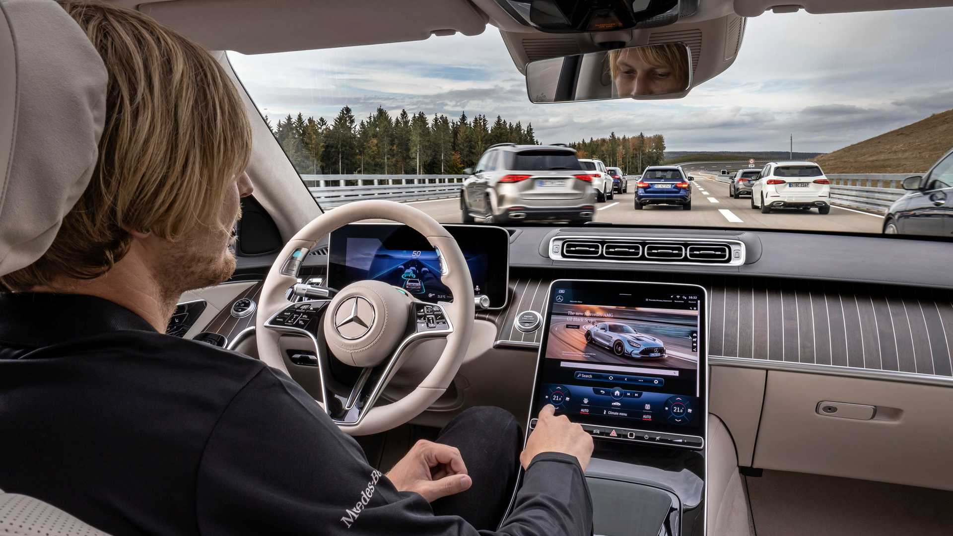 Mercedes'ten Tesla'ya rakip otopilot: Drive Pilot