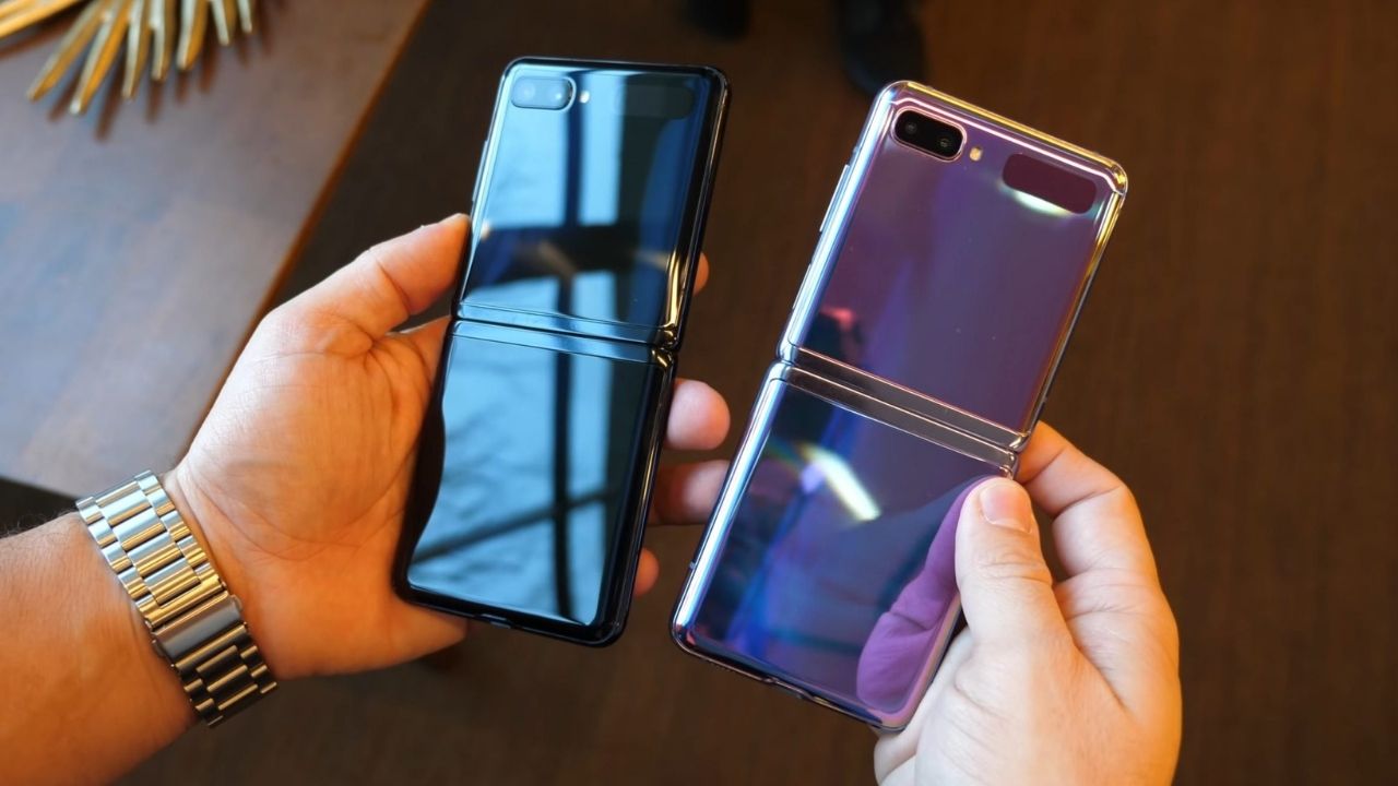 Samsung-uc-katlanabilir-ekranli-telefon-01