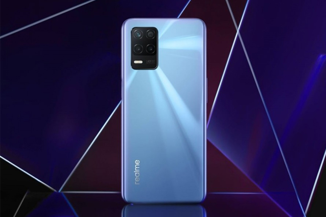 realme-8-5gnin-temel-ozellikleri-aciklandi.jpg