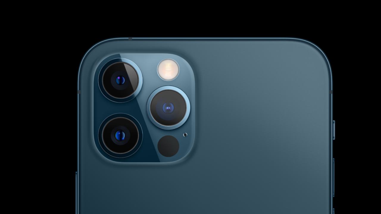 Apple, iPhone kamera sorunu ile ilgili belge yayınladı.