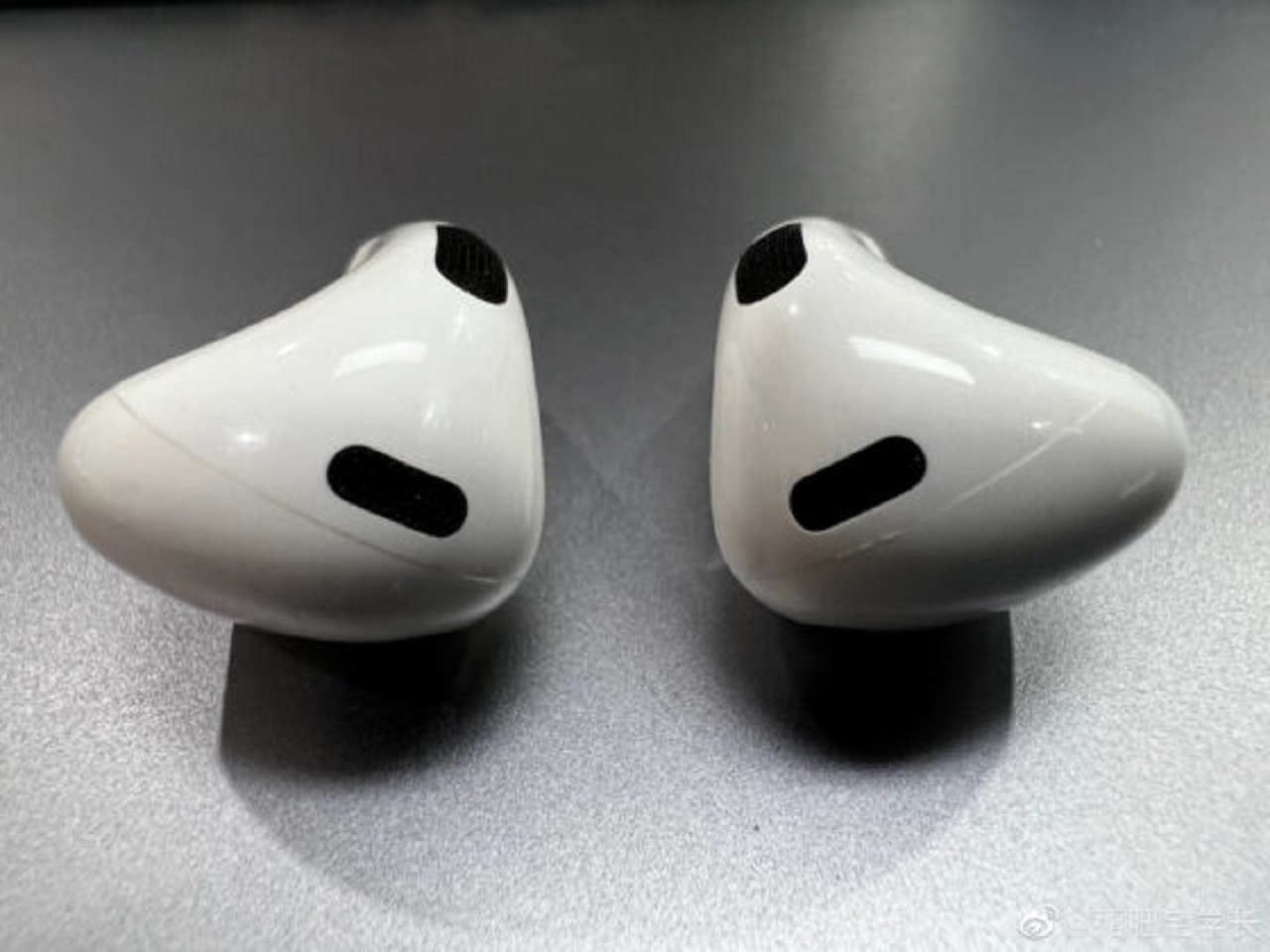 AirPods 3