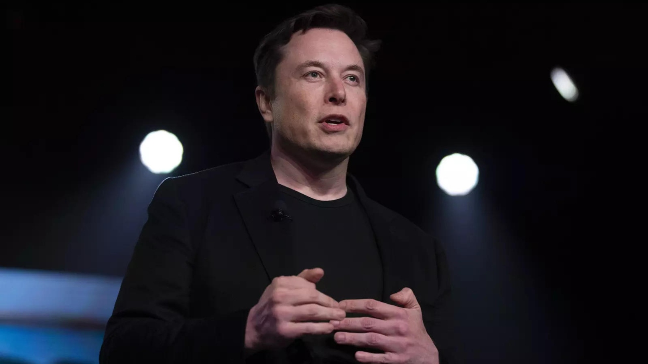 Elon Musk, SpaceX iflas edebilir