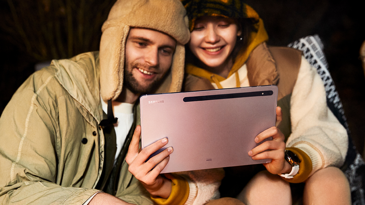 galaxy-tab-s8-ultra-1.jpg