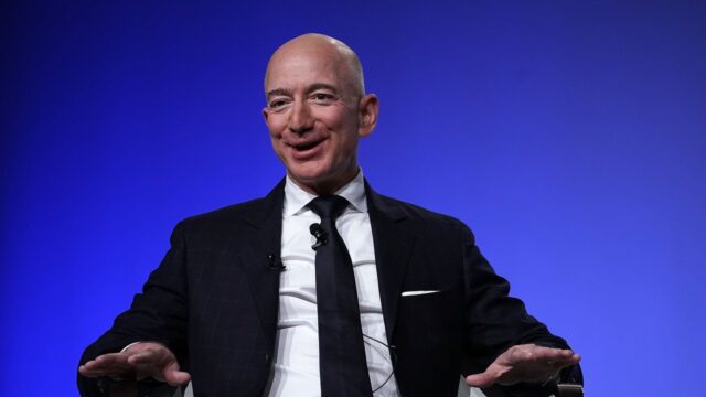 Jeff Bezos’un devasa yatı için tarihi köprü sökülecek