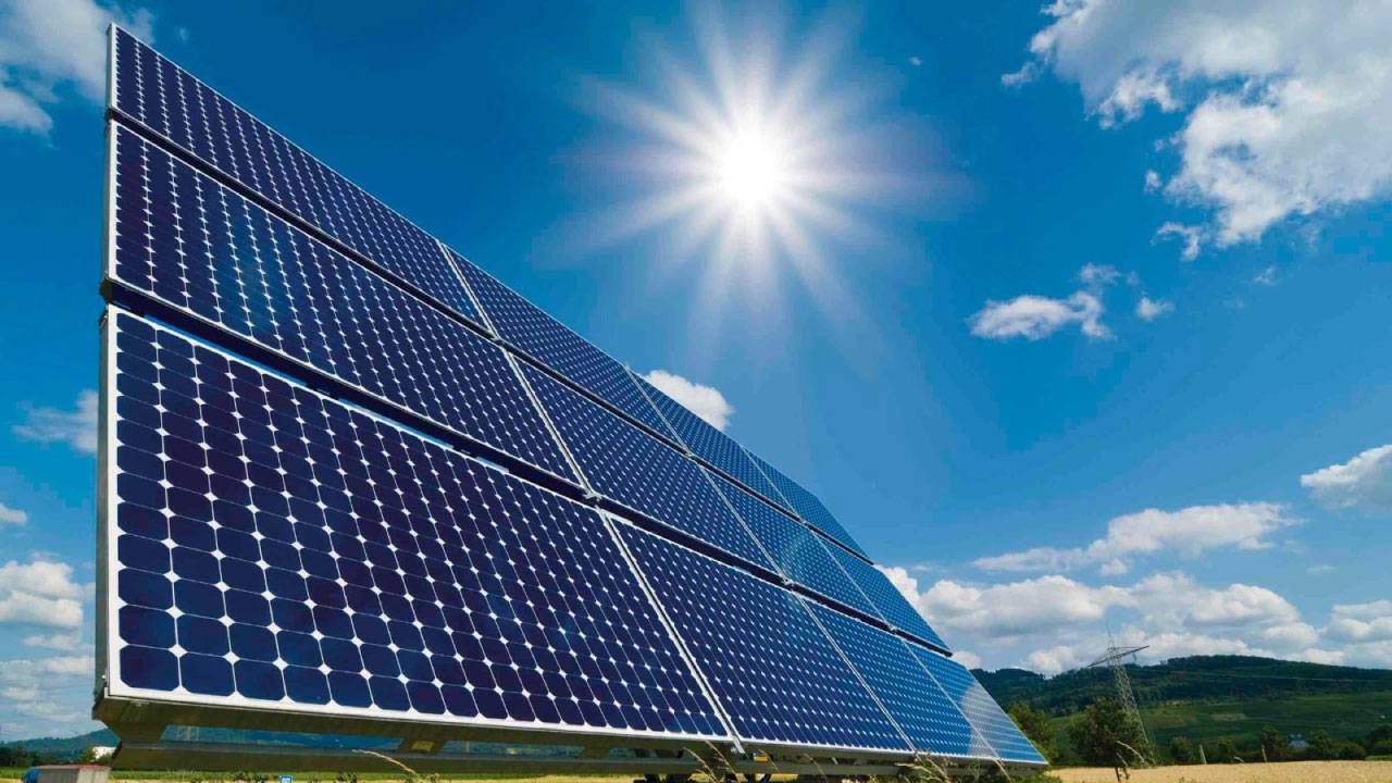 yenilenebilir enerji / güneş paneli