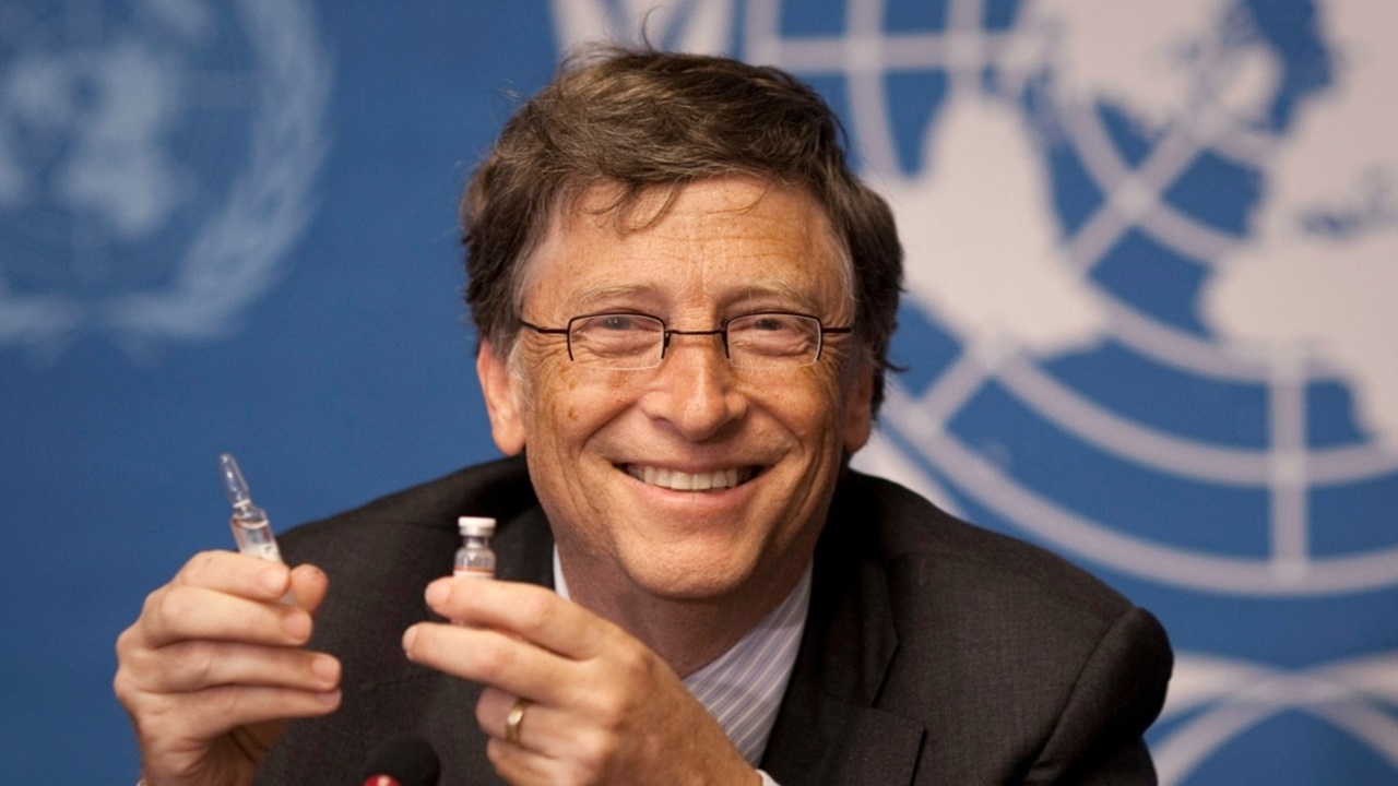 Bill Gates’e göre Covid-19 aşısı olmamak trajik