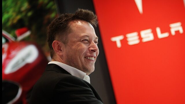 Elon Musk, Tesla CEO’luğunu bırakıyor mu?