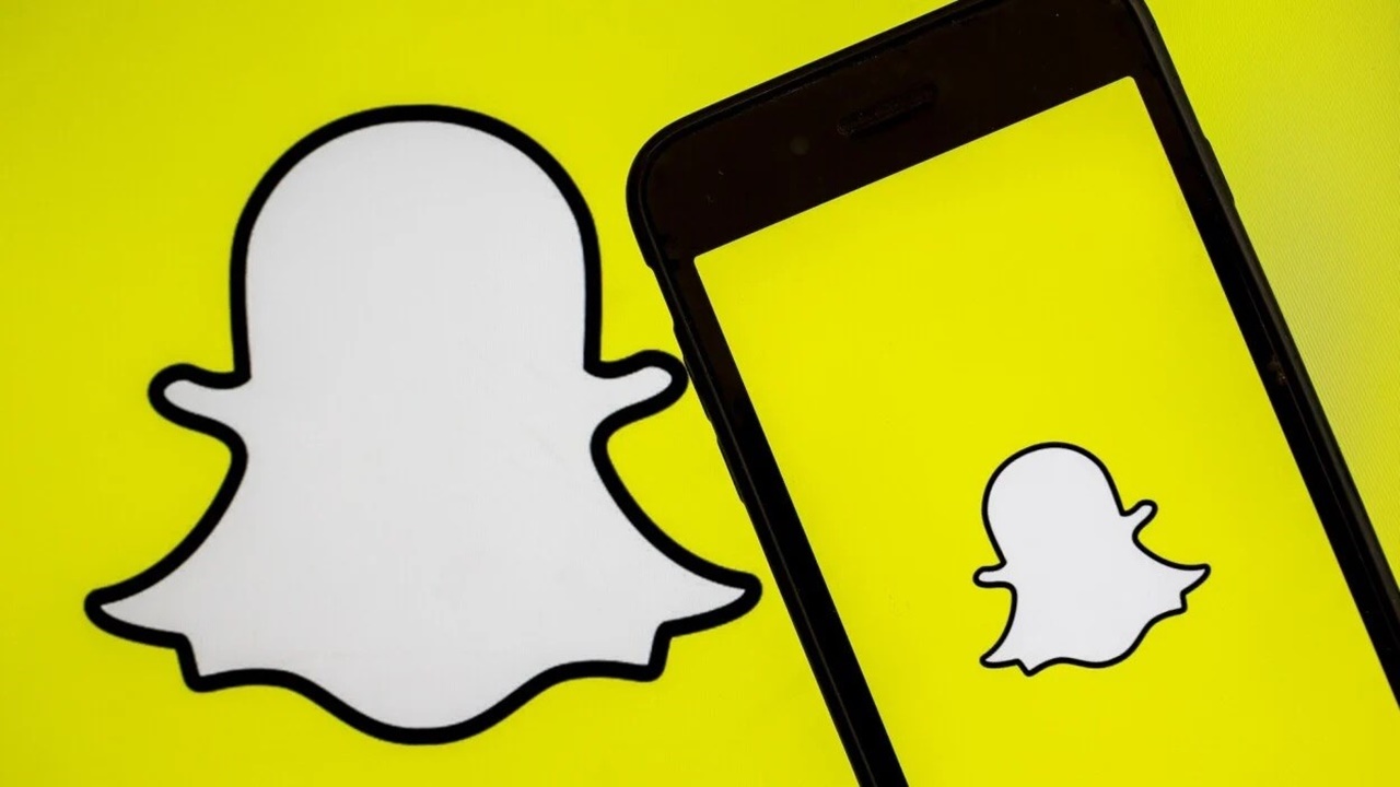 Snapchat is paying!  Here are the features of Snapchat+