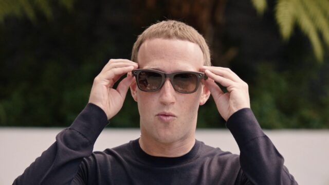 Zuckerberg pushed the limits!  Send a WhatsApp message with glasses