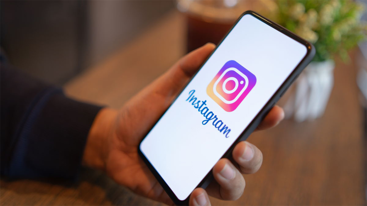 Instagram'a yeniden yayınlama özelliği geliyor