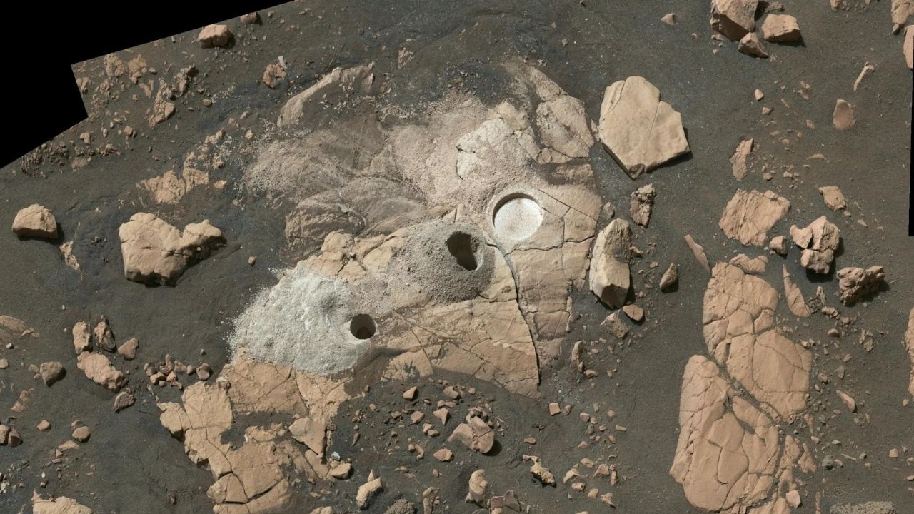 Mars'ta organik madde bulundu