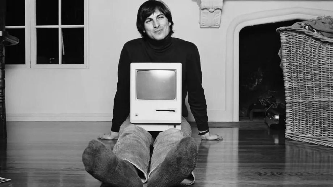 Steve Jobs için internet sitesi açıldı