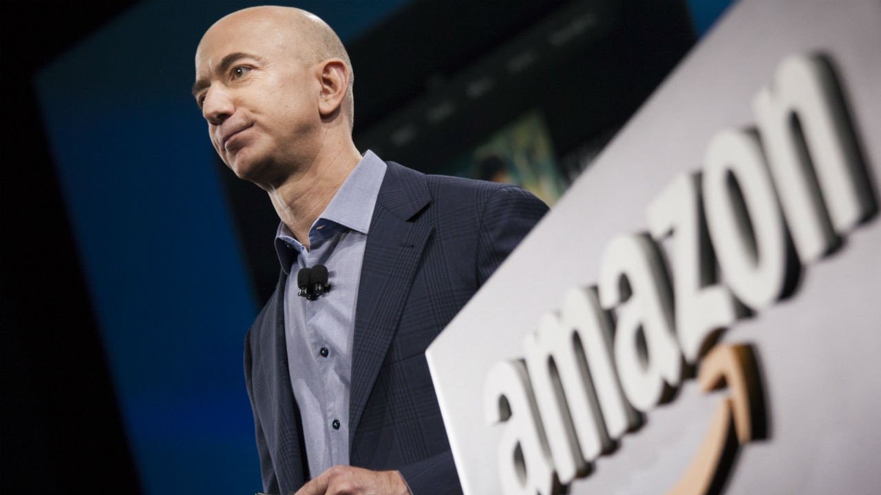 Artık dünyanın en zengin ikinci kişisi olmayan Jeff Bezos.