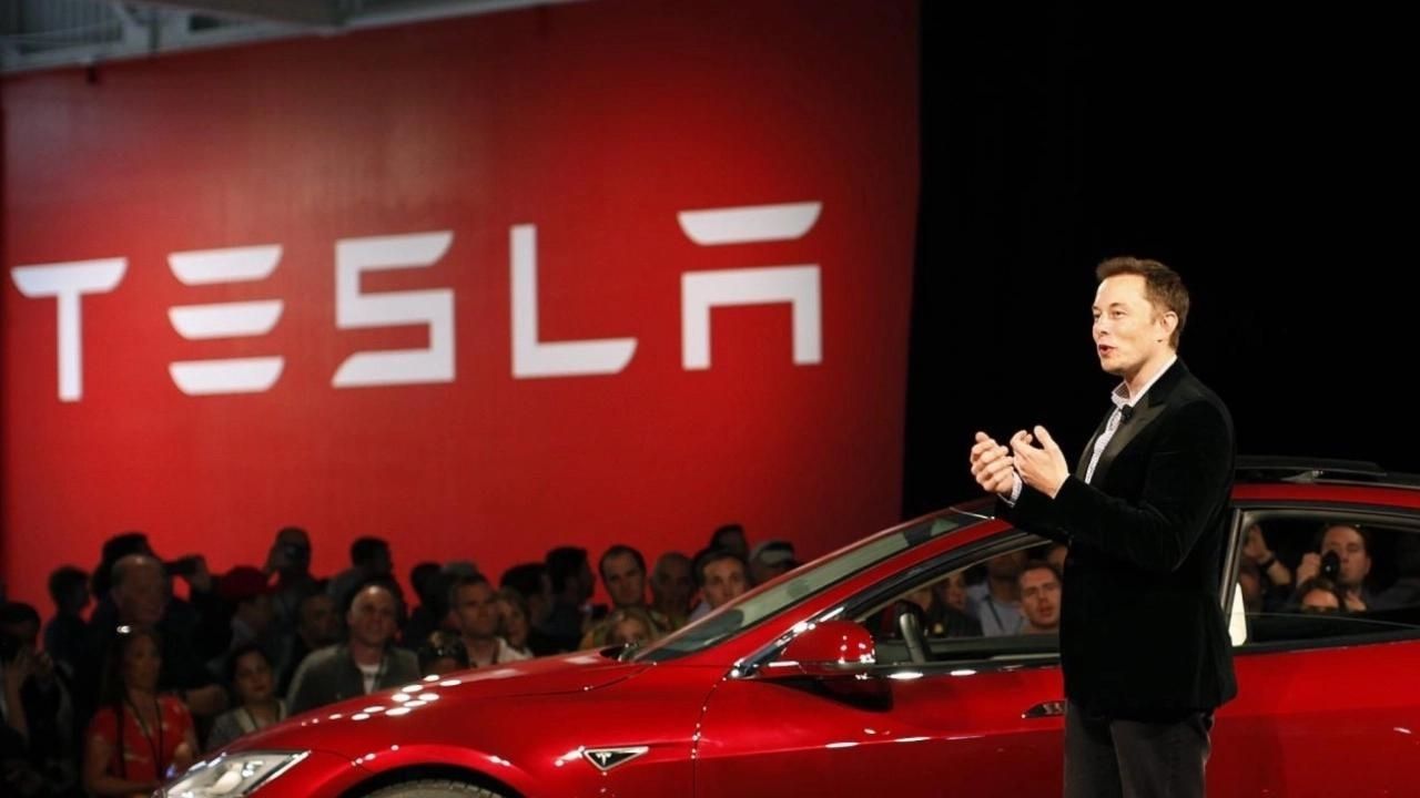 Elon Musk iddialı Tesla, Apple'dan daha değerli olacak!