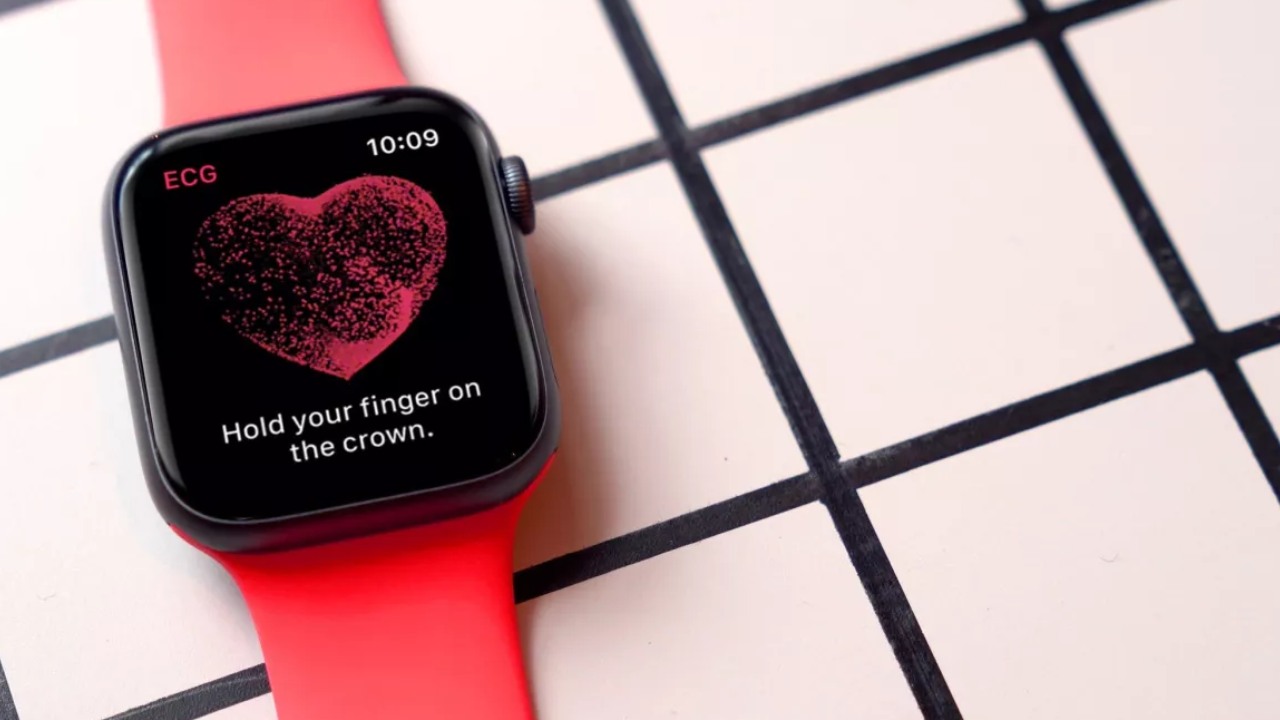 Apple Watch, bir hayat daha kurtardı! Kanser teşhisinde kullanıldı